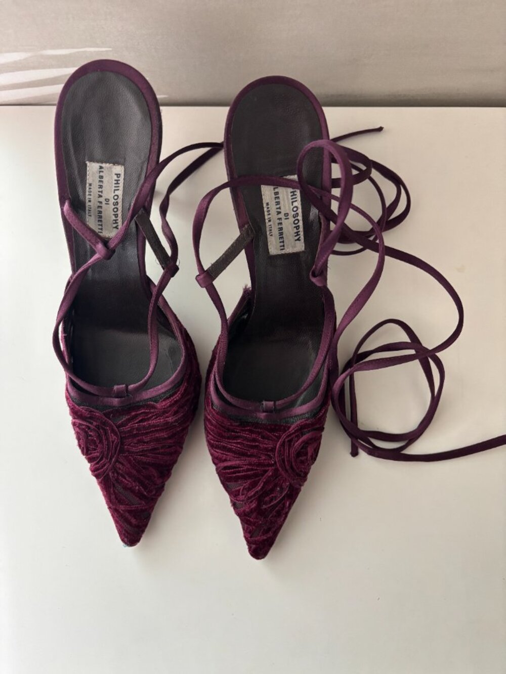 Philosophy di Alberta Ferretti Purple Velvet Lace Up Pointed Heels EU 37 US 6.5 - Picture 2 of 9